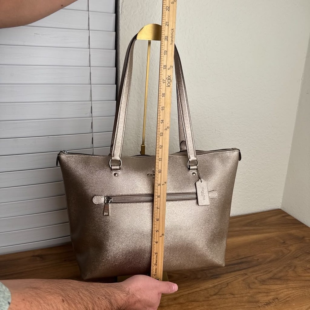 Coach Gallery Tote Bag Metallic Silver Gold Crossgrain Leather F87680 - Picture 6 of 14